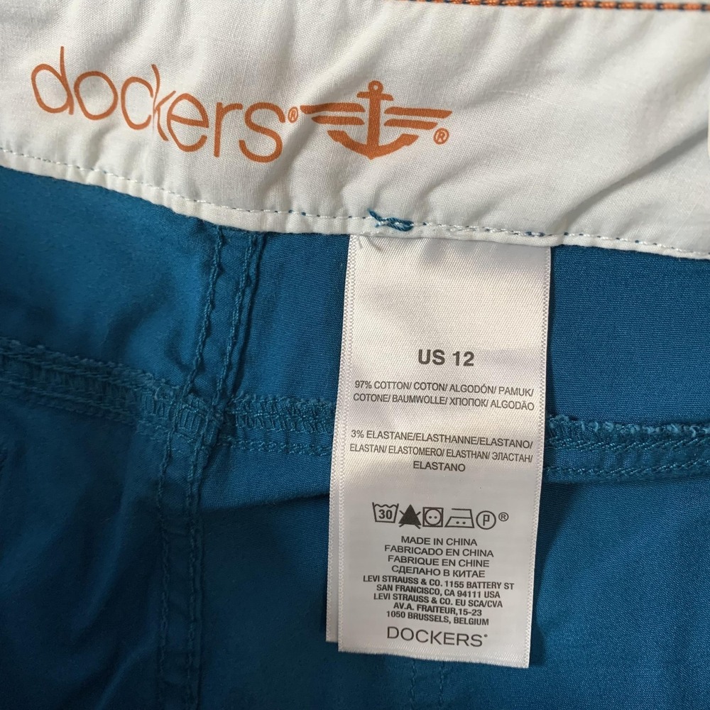 Dockers Pants Womens 12 Blue 5-Pocket Truly Slimming Capri Stretch Twill NEW‎ - Picture 4 of 13